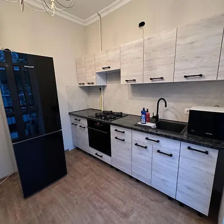 Apartment On Vieru Street